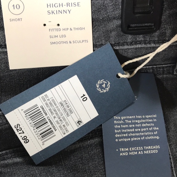 NEW Universal Thread Distressed Skinny Jeans sz 10 - Picture 8 of 8